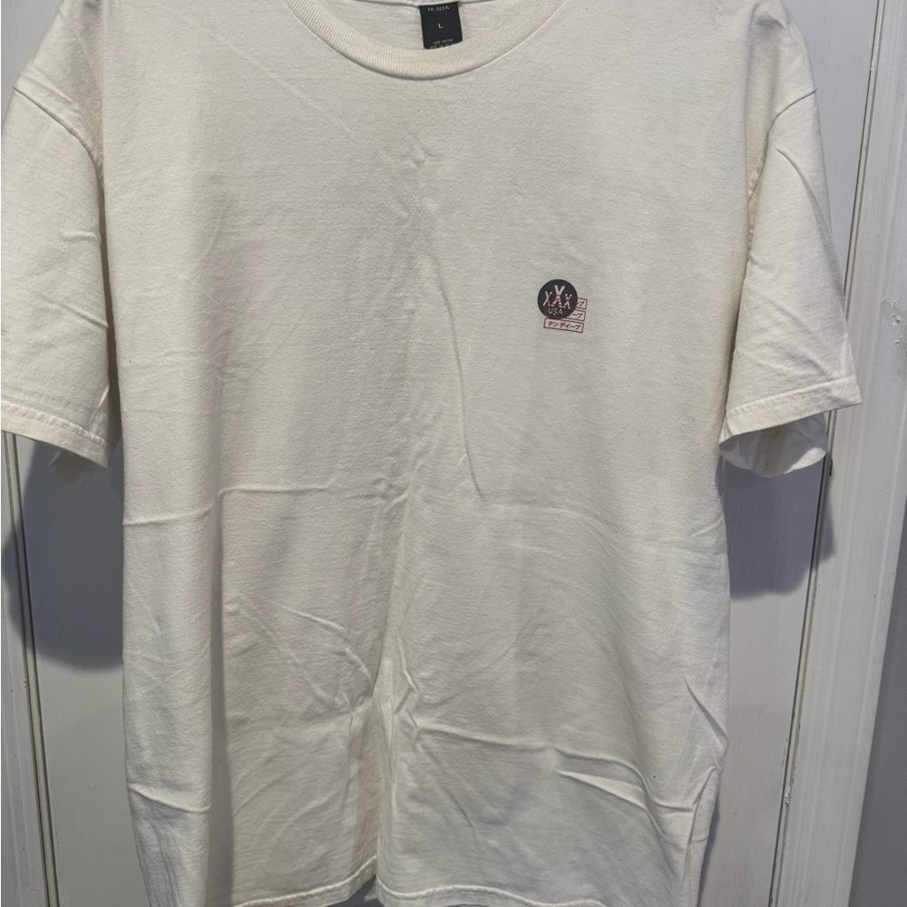 10.Deep Cream Short Sleeve Graphic Tee with Small Chest Logo